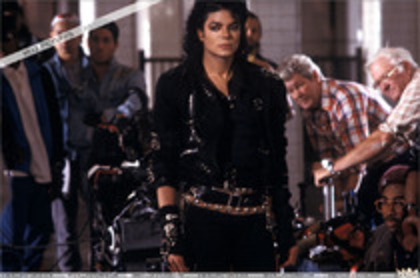 HTJBYPQWLJUHHEWTXNL - Michael Jackson-Bad