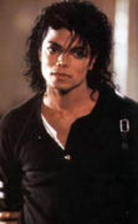 IKSXADBLUBVLQWKQFUL - Michael Jackson-Bad