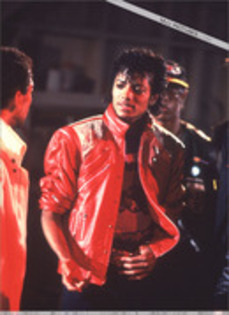 XDNYMPCJGFVTXGXRLAY - Michael Jackson-Beat It