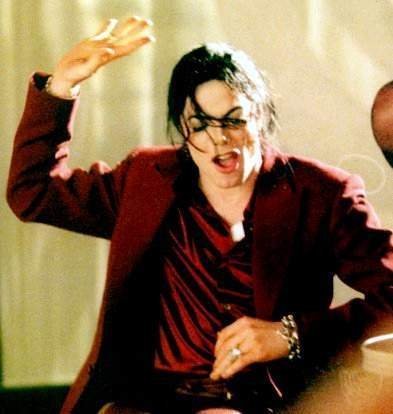 NTAVUKRJOLEQWKIFMVD - Michael Jackson-Blood on the Dance Floor