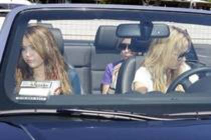 SDRGPKWRZRFELSRBYWN - Album pt FanNo1MileyAndEmily