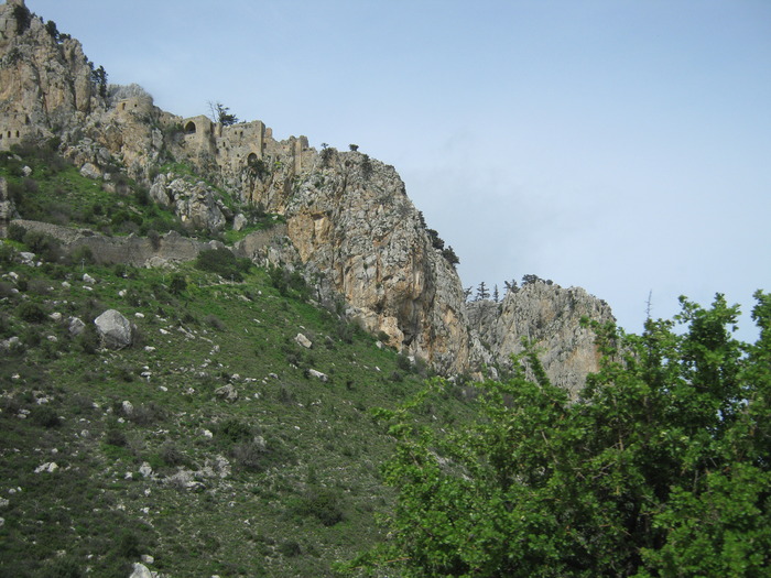 Pe o stanca mare e un vechi castel - Cipru