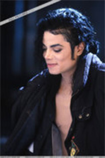 FMWSFAPLTXRYADNZVSY - toate pozele pe care le am cu michael jackson