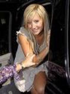 Ashley Tisdale love