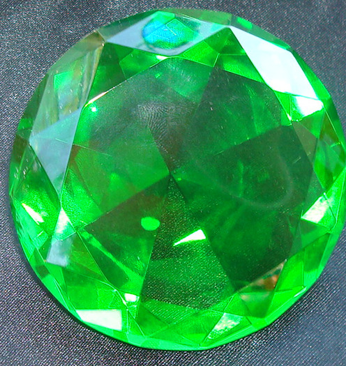 Green%20Diamond - diamond green-diamante verzi