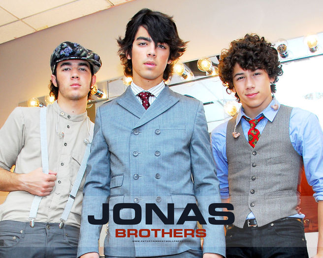 arundhati-the-jonas-brothers-3746265-1280-1024 - 111ConcursJonas111