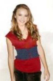 OZBANRKNABZAIKLWIYY - emily osment