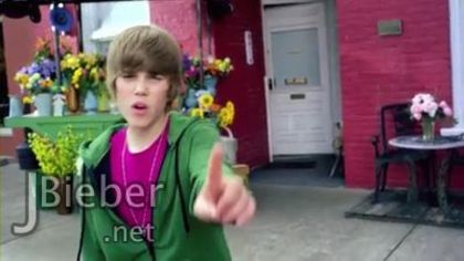 =*.*= One Less Lonely Girl =*.*= - 0_0 Justin Bieber - One Less Lonely Girl 0_0