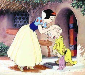 Snow_White_and_the_Seven_Dwarfs_1237477367_4_1937 - snow white and the seven dwarfs