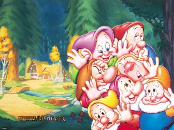 Snow_White_and_the_Seven_Dwarfs_1247634181_4_1937 - snow white and the seven dwarfs