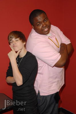~~ JusStiN BieEbEr & SeAn KinGstOn ~~