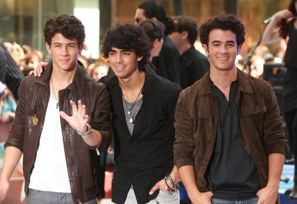 Jonas+Brothers+Perform+NBC+Today+dOXPNrV67Til - The Jonas Brothers Perform On NBCs