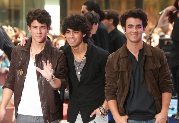 Jonas+Brothers+Perform+NBC+Today+dOXPNrV67Til