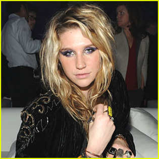 kesha-sebert-number-1-billboard-hot-100-tik-tok - Kesha