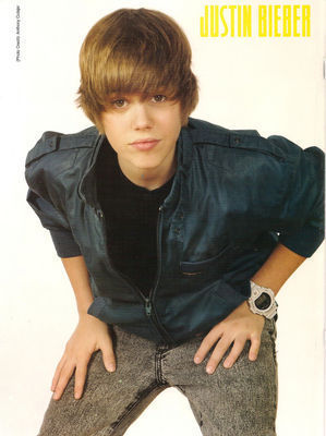 Magazine-Scans-2010-Justin-Bieber-Friends-justin-bieber-10735305-299-400