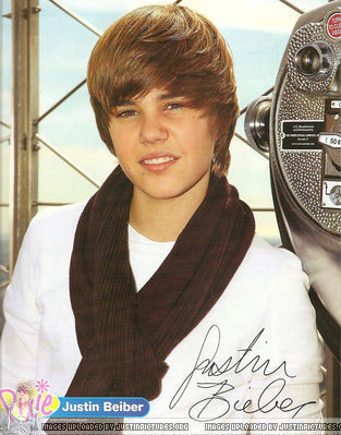 -Magazine-Scans-2010-Pixie-Special-justin-bieber-10021274-313-399 - 0_0 Magazine scans 0_0