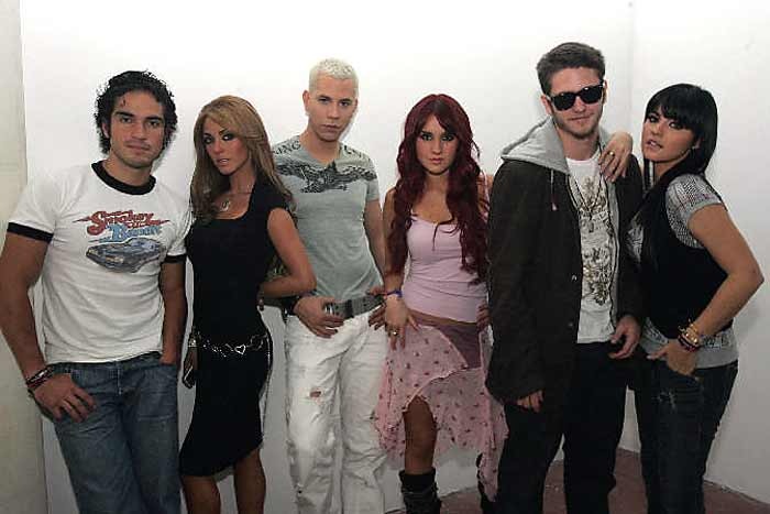 akittx - Rbd-Rebelde