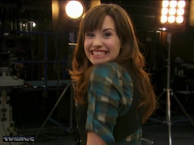 SWAC-screencaps-sonny-with-a-chance-8419294-640-480