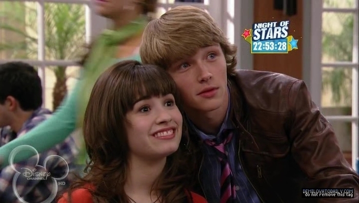 SWAC-screencaps-sonny-with-a-chance-8419326-720-408 - Poze Sonny With A Chance