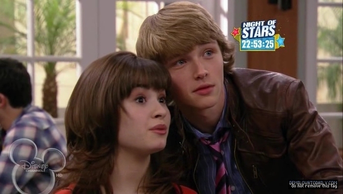 SWAC-screencaps-sonny-with-a-chance-8419333-720-408 - Poze Sonny With A Chance