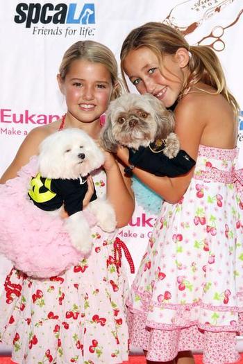 Noah-Lindsey-Cyrus-720699,342673