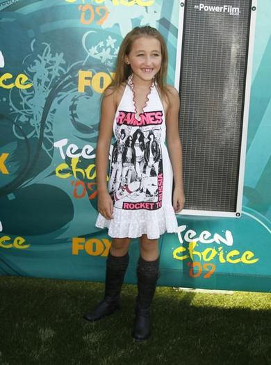 Noah-Lindsey-Cyrus-720699,342675