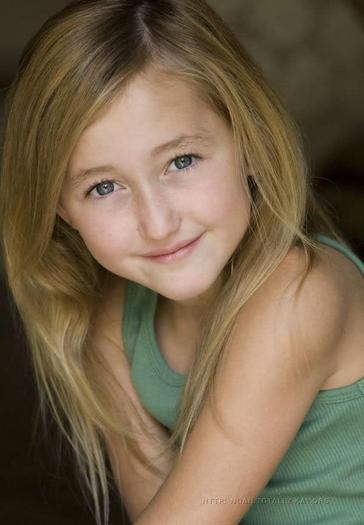 Noah-Lindsey-Cyrus-720699,371661 - Noah Lindsey Cyrus