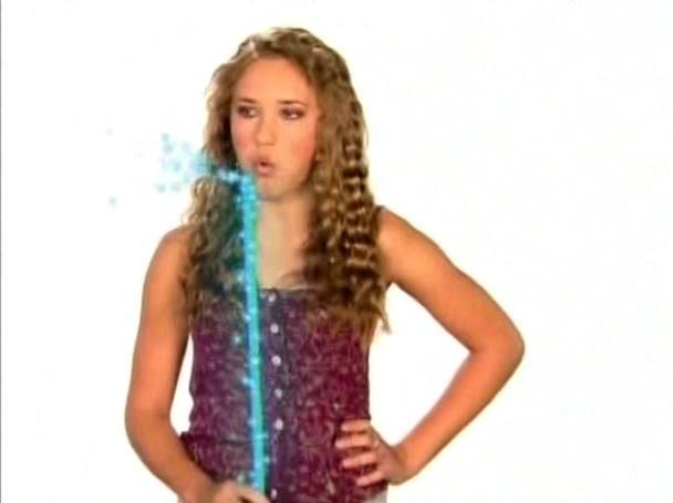 emilyosment_ORG-disneychannel-intro-2009-009