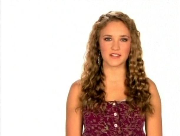 emilyosment_ORG-disneychannel-intro-2009-008