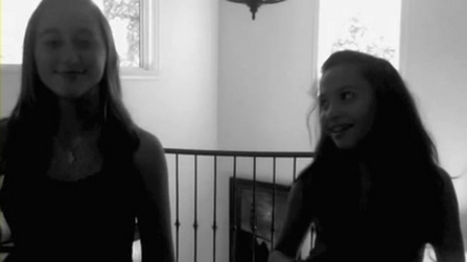 normal_stell_and_ashie_show_avi_000015048