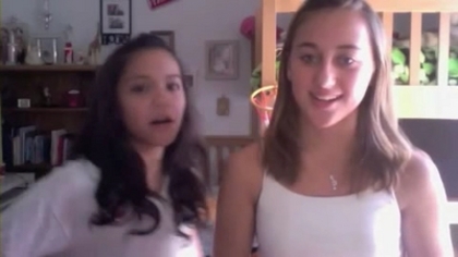 normal_stell_and_ashie_show_avi_000070437