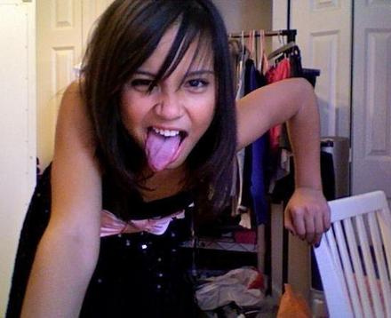 NTQEOJYHWPMHDINOZTP - Stella Hudgens