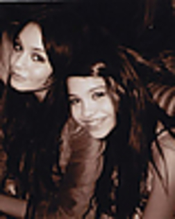 thumb_003~10 - Stella Hudgens