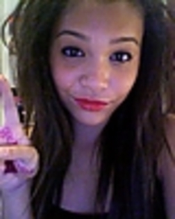 thumb_502h5 - Stella Hudgens