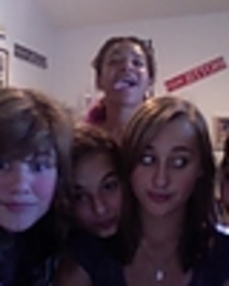 thumb_7824_103848216296724_10000014637946