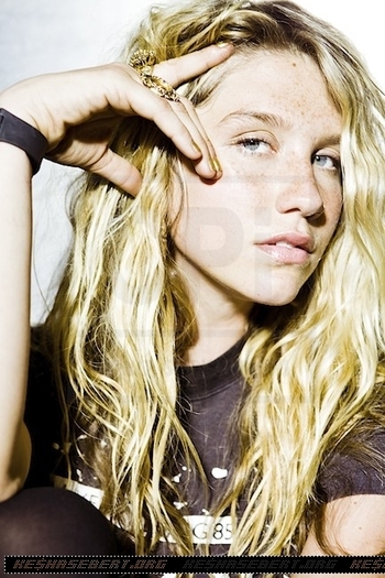 4 - Kesha Photoshoot 5