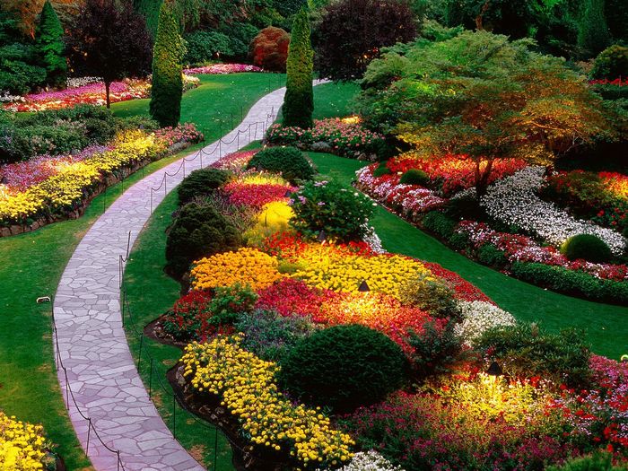 Sunken Garden, Butchart Gardens, Saanich Peninsula, British Columbia, Canada - Garden