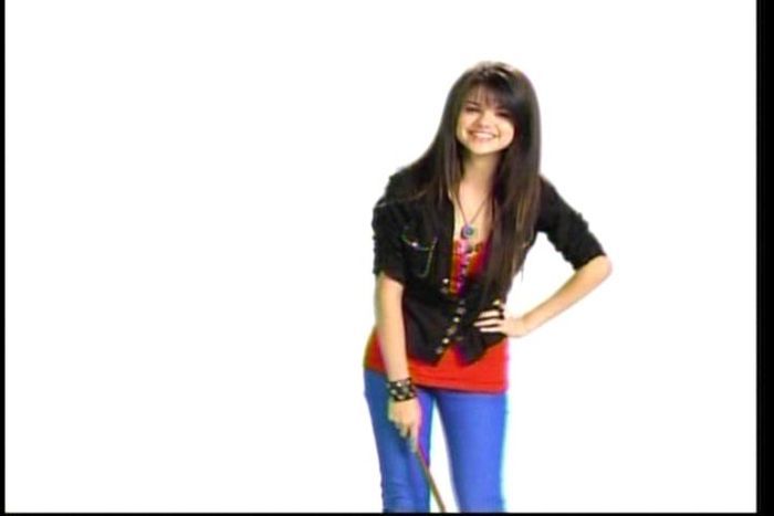 1 - Selena Gomez intro DisneyChannel2