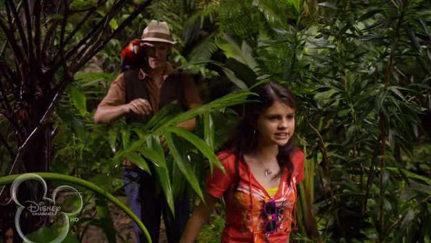 Wizards of Waverly Place The Movie  (2009) WwW.Bratu-Marian.Ro-2