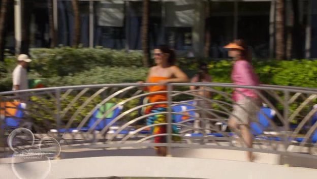 Wizards of Waverly Place The Movie  (2009) WwW.Bratu-Marian.Ro-68 - Wizards of Waverly Place