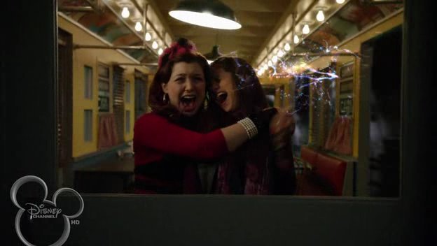 Wizards of Waverly Place The Movie  (2009) WwW.Bratu-Marian.Ro-98 Wizards of Waverly Place The Movie  (2009) WwW.Bratu-Marian.Ro-98