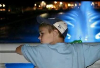  - 0_0 Justin young 0_0