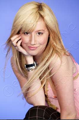 ash - Club Ashley Tisdale