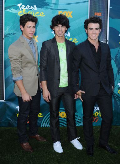 Teen+Choice+09+SoQmyd-y4Evl - z 2009 Teen Choice Awards - Fashion Choices