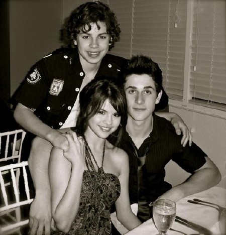 orig_cast-sel-dav-loves-pr-1 - 1Toate pozele mele1