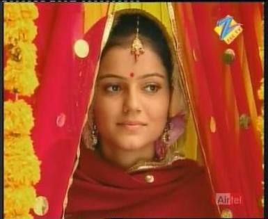 amej2r - 0-Triunghiul Iubirii-Choti Bahu Sindoor Bin Suhaag