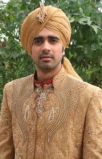 r_20091114150732r_Avinash