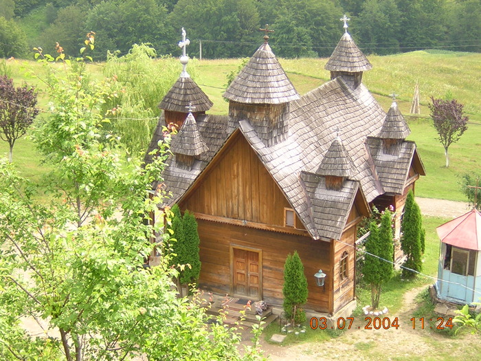 Biserica veche - Manastirea Rohita - Maramures