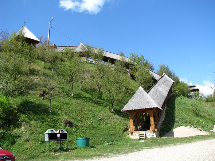 Scari -tip Sighisoara - Manastirea Rohita - Maramures