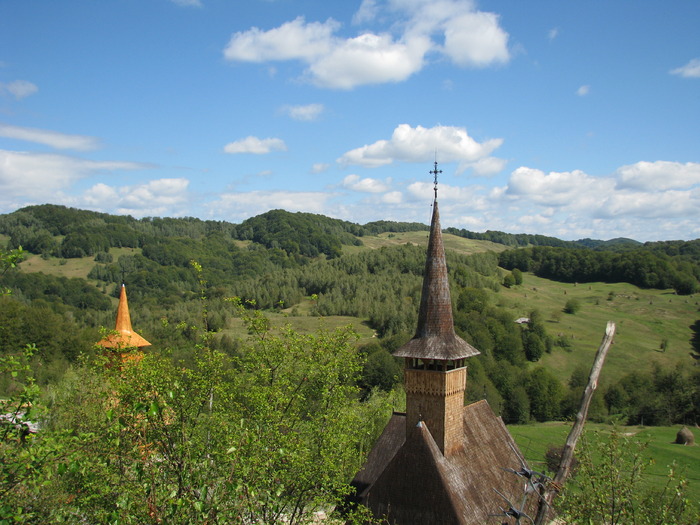 Biserica - Manastirea Rohita - Maramures